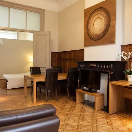 Boardhousing * Лёвен